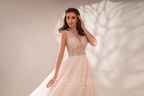 https://amore-novias.com/images/stories/virtuemart/product/AIR003       (2).jpg